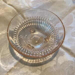 Vintage-Inspired Pink Glass Serving Bowl
